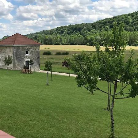 De La Vallee De L'aujon